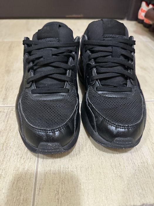 Оригинални маратонки на NIKE AIR MAX