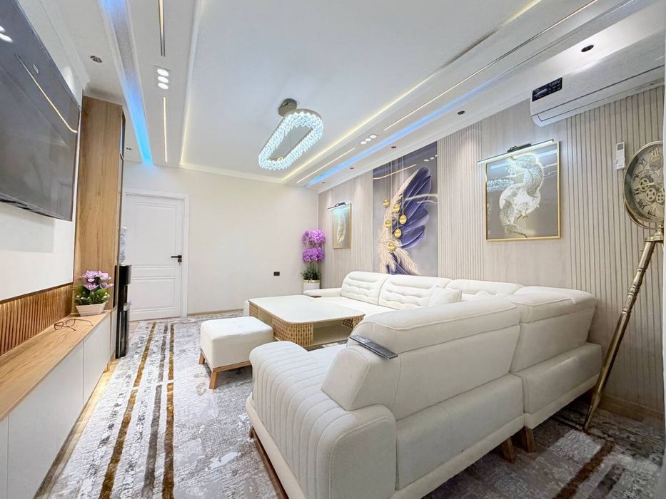 Срочно Продаётся квартира Метро Мирзо Улугбеу  Чилозор 2