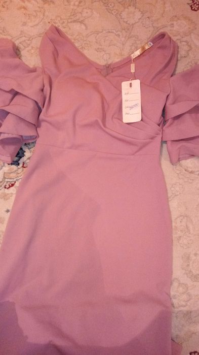 Вечерние новый платье