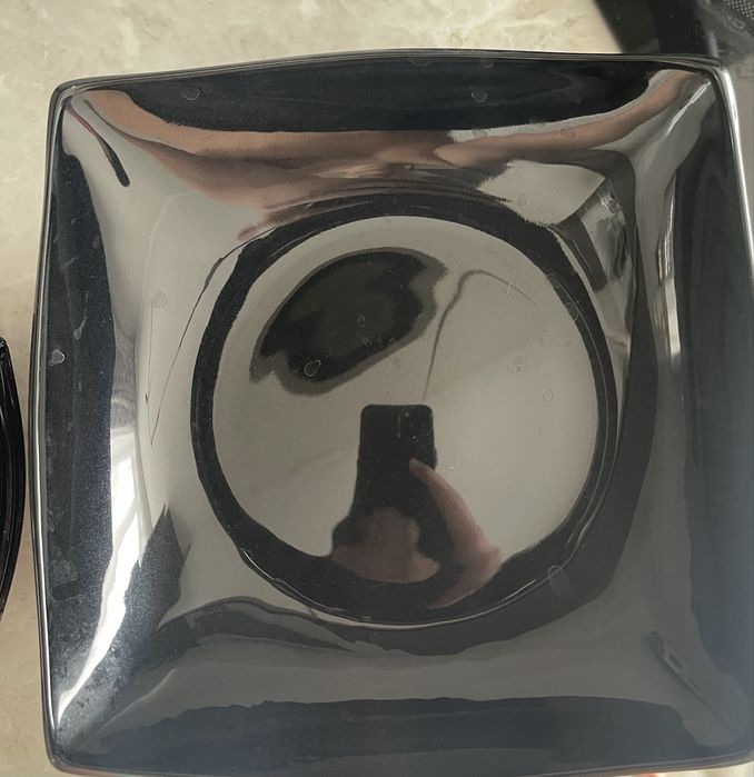 Продам набор тарелок на 6человек