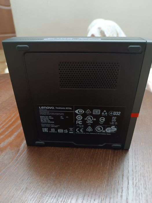 Lenovo ThinkCentre M720q