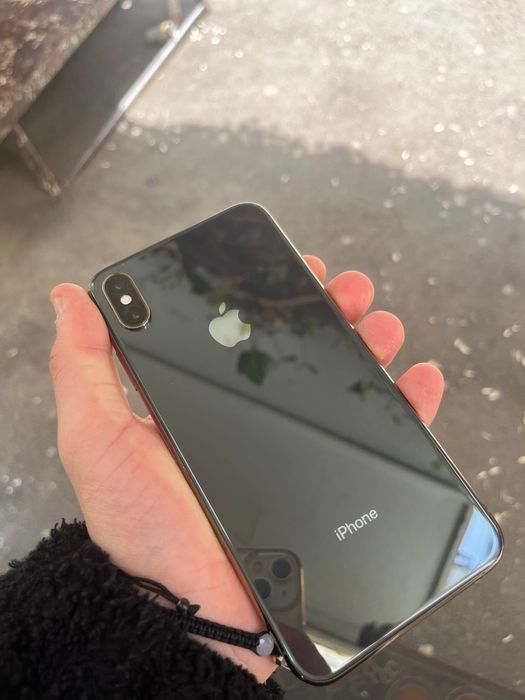 Vand sau schimb iphone xs max