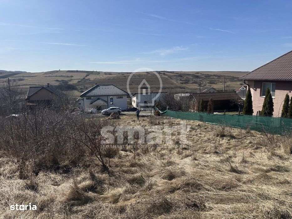 Teren pentru constructie Chinteni, zona Lacurilor front la 2 strazi