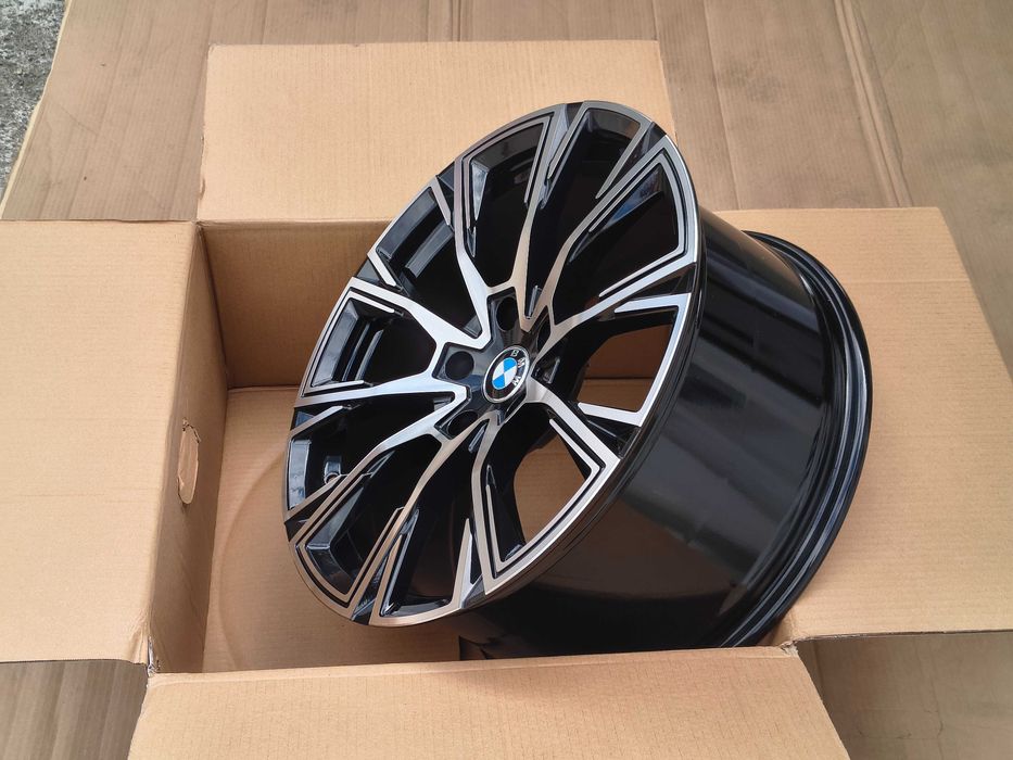 Jante 19 BMW 5 x 120 in 2 lățimi 
Compatibile BMW F01 F06 F07 F10 F11