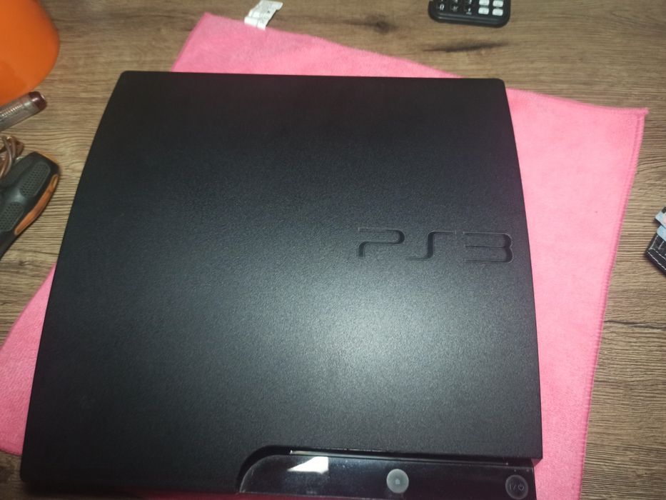 Sony playstation 3 slim с коробкой