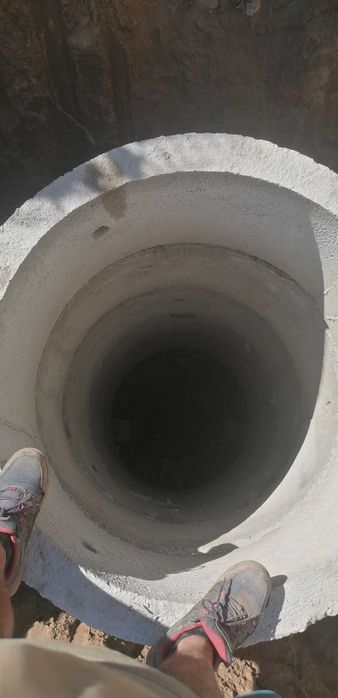 Услуги със багер, хидравличен чук, тристранен самосвал и пътна помощ