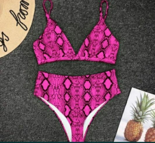 Costum de baie nou roz sarpe talie inalta m/L