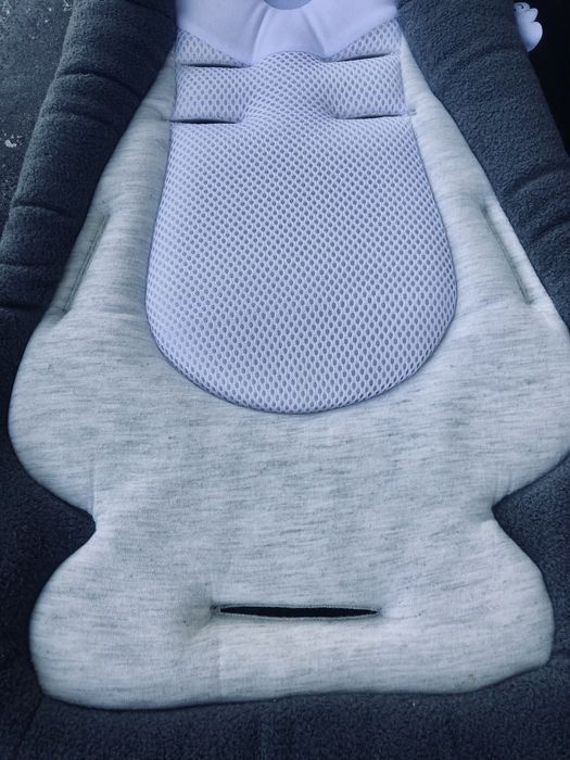 Perna BabyMoov bebe pentru dormit/anatomica