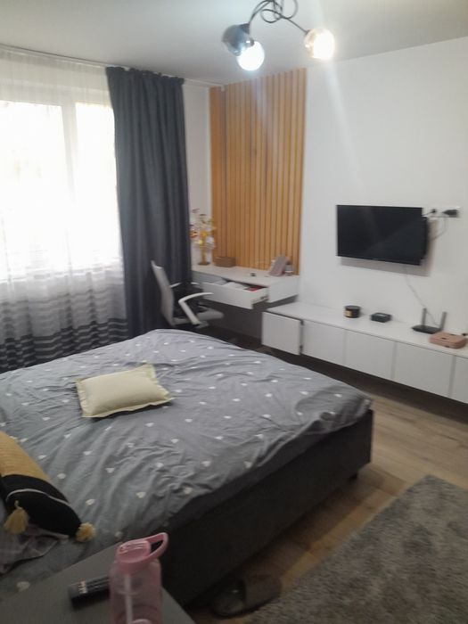 Vând garsonieră tip premium zonă centrală