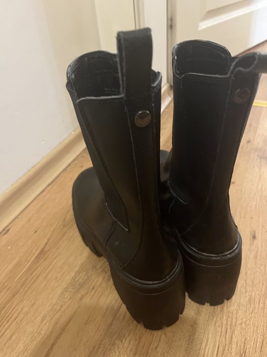 Черни Боти Steve Madden