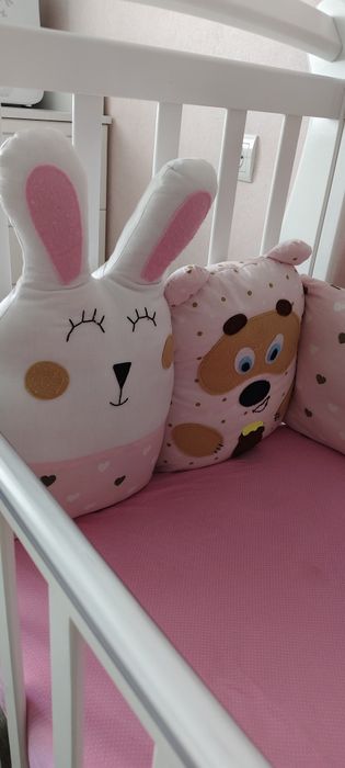 Продам бортики в кроватку