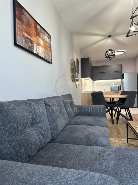 Продава се Двустаен апартамент в Пловдив, Център - 84 кв.м за 1518 €/кв.м - Снимка #2