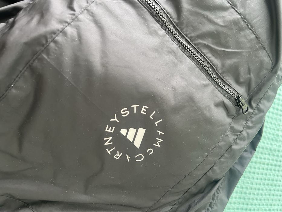 Продам куртку Adidas Stella Mccartney
