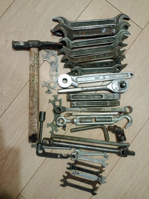 Продам ключи рожковые разные, есть трещетки