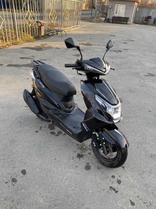 Продам мопед м11