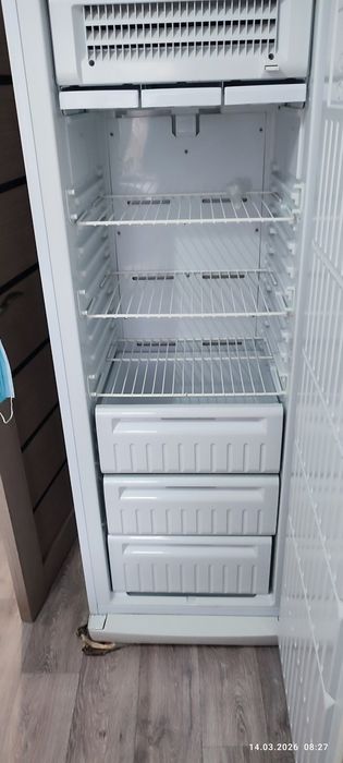 Морозильник Indesit No frost