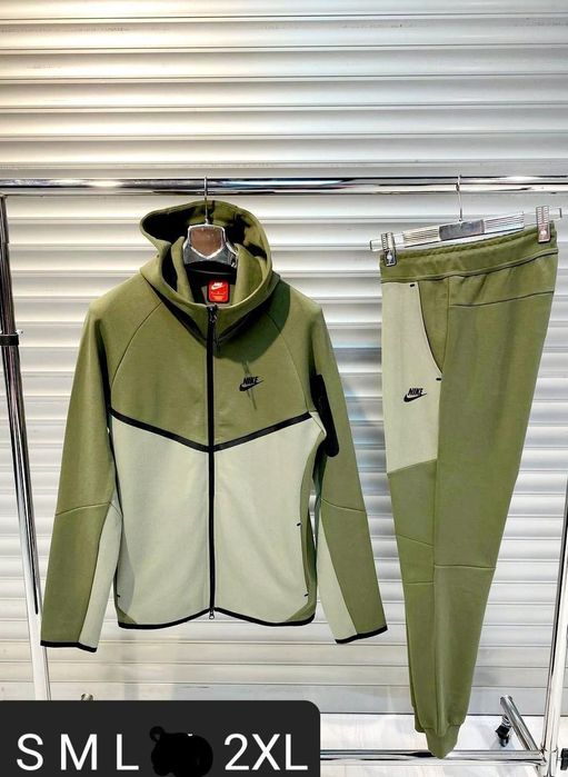 Trening bărbați Nike Tech