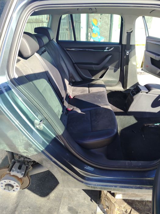 Interior piele cu alcantara skoda octavia 3 break