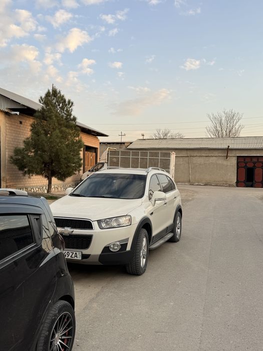 Captiva 2 sotiladi obmen onix ga