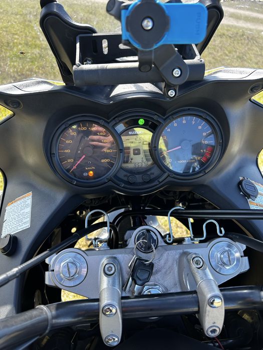 Suzuki VStrom DL 650 ABS an 2010