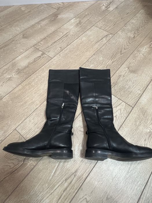 Продам зимние сапоги