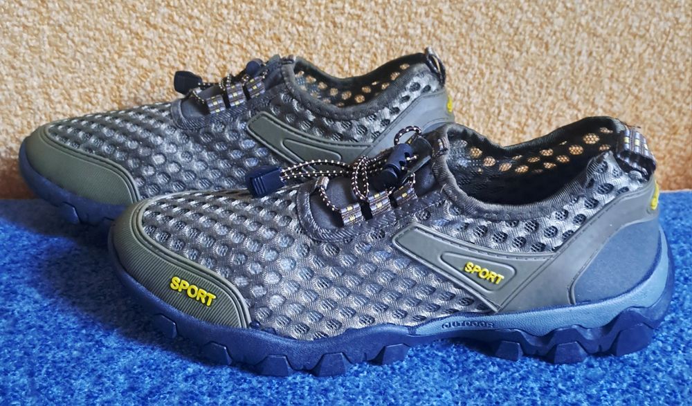 Кроссовки новые, размер 40-41