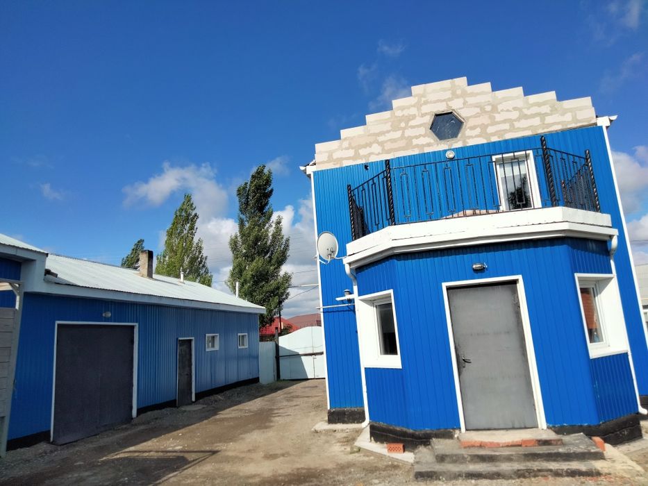 Продам дом, коттеж с гаражом