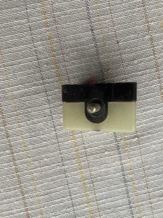 Краен прекъсвач /изключвател   -  380 V, 2,5 A