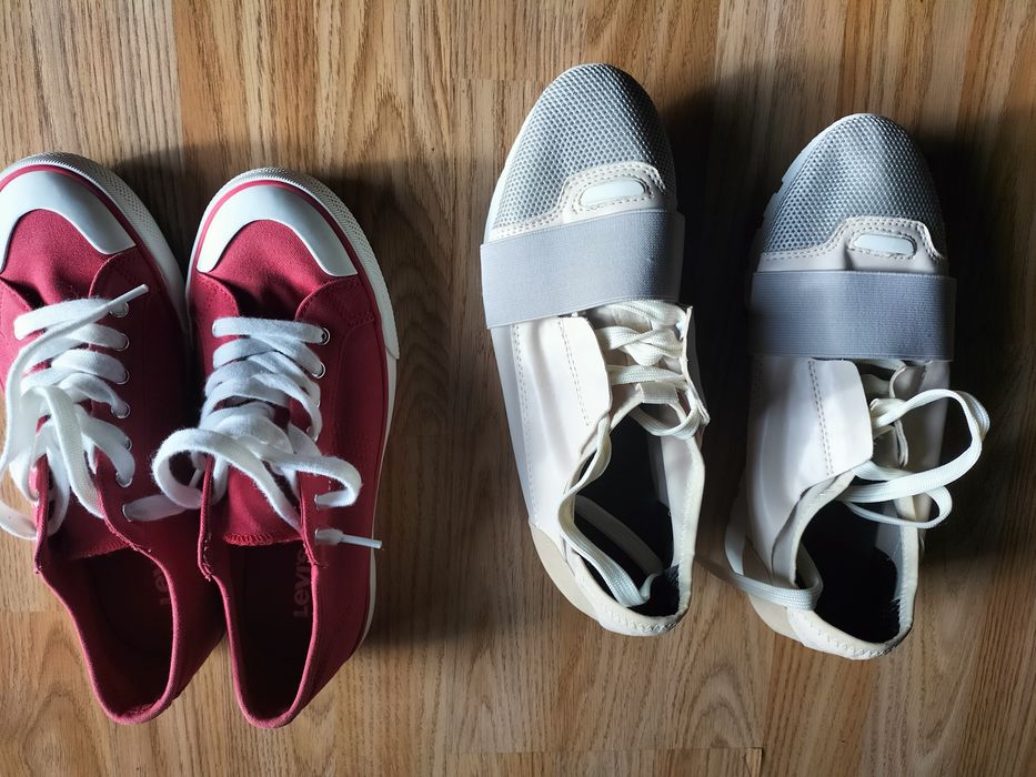 Adidas, tenesi -Nike /balenciga/Levis -noi