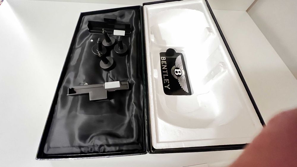 Macheta Minichamps 1/18 Bentley Continental GT 2011