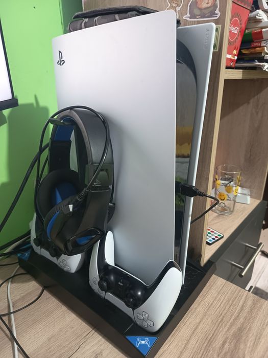 Продавам конзола