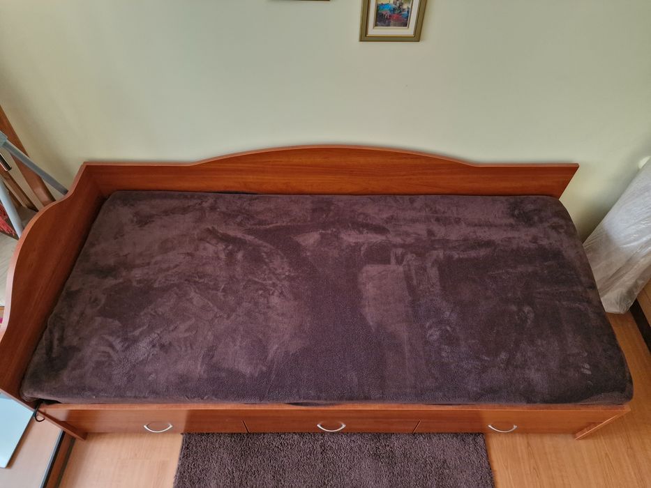 Единично легло с масаж