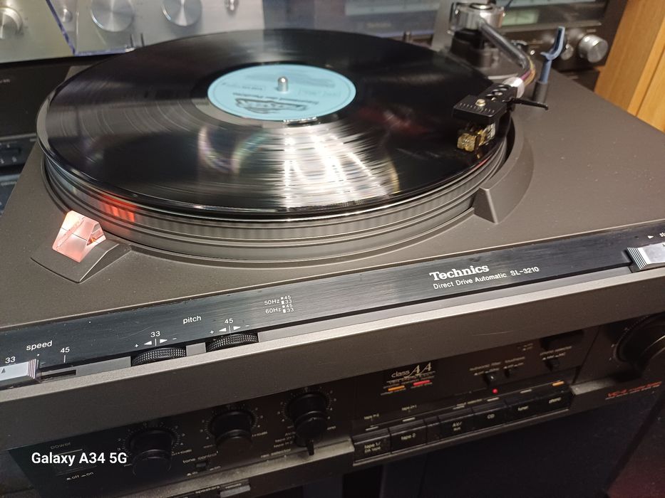 Technics sl-3210 direct drive semi automatic