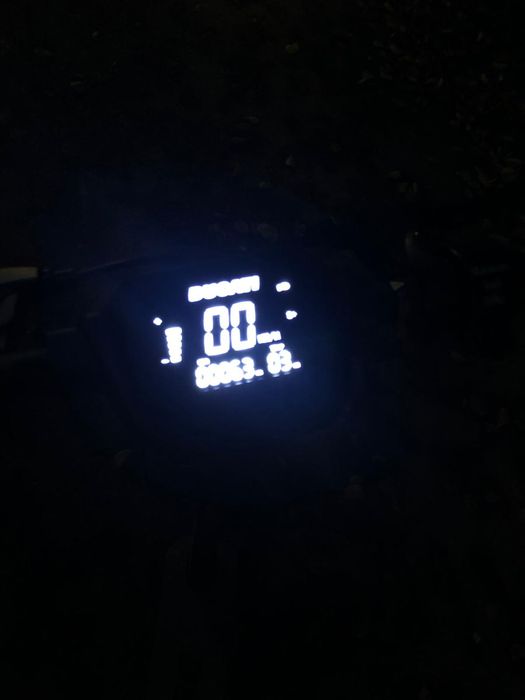 Trotineta electrică ca n8ouă