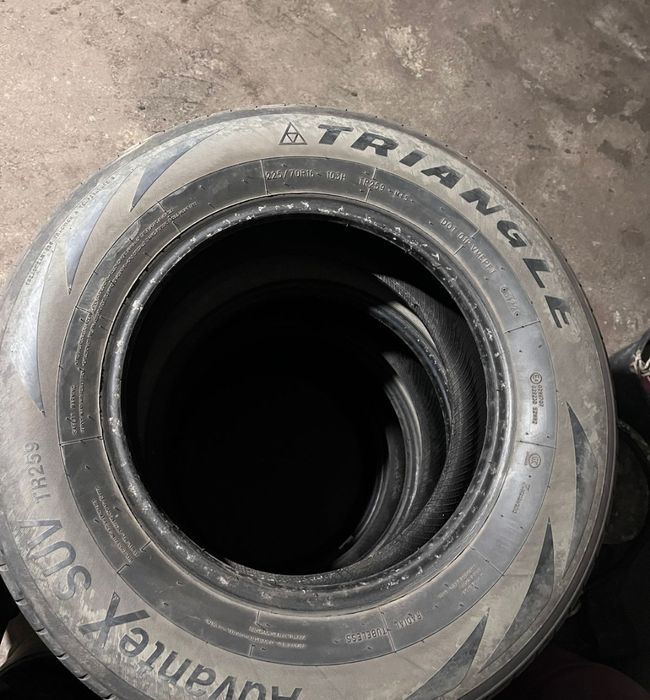 Продам летние шины на 16