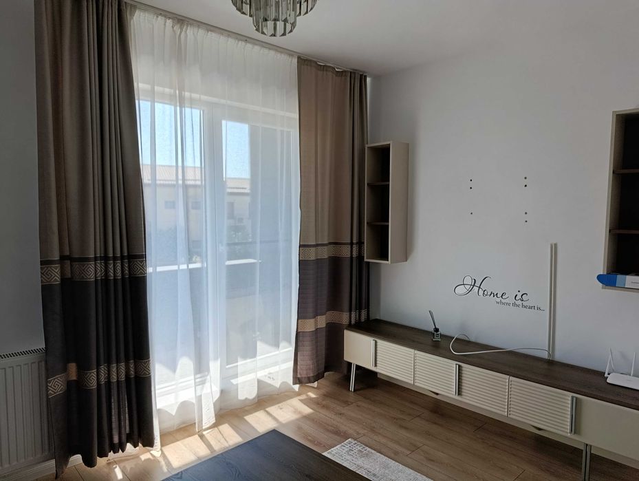 De închiriat apartament 2 camere