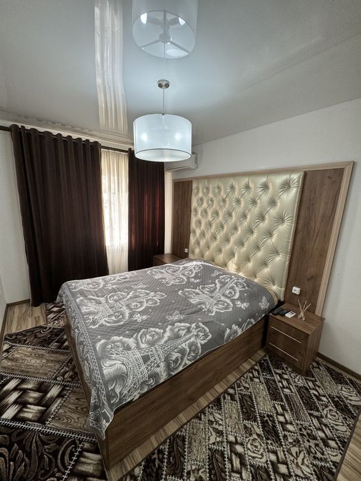 Сдаётся 2 х комнатная квартира на Ц 4 со всеми удопствами .