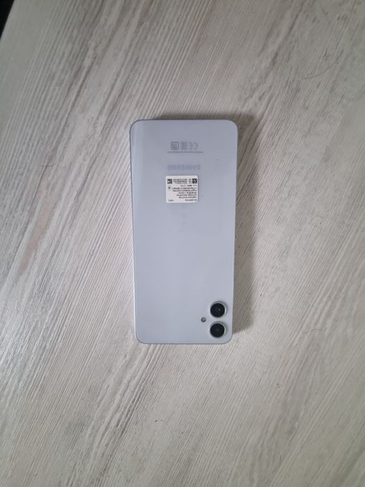 Samsung A 05 Сотилоди состоянияси тоза куп ишлатилмади