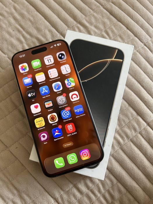 Продаю iPhone 16 pro max в хорошем сост без ремонта акб 93% E-sim