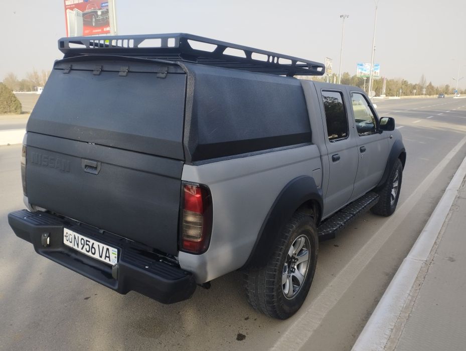 Nissan puckap OFF ROAD