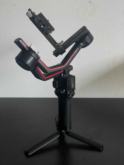 DJI RS 3 Pro Combo Stabilizator Gimbal