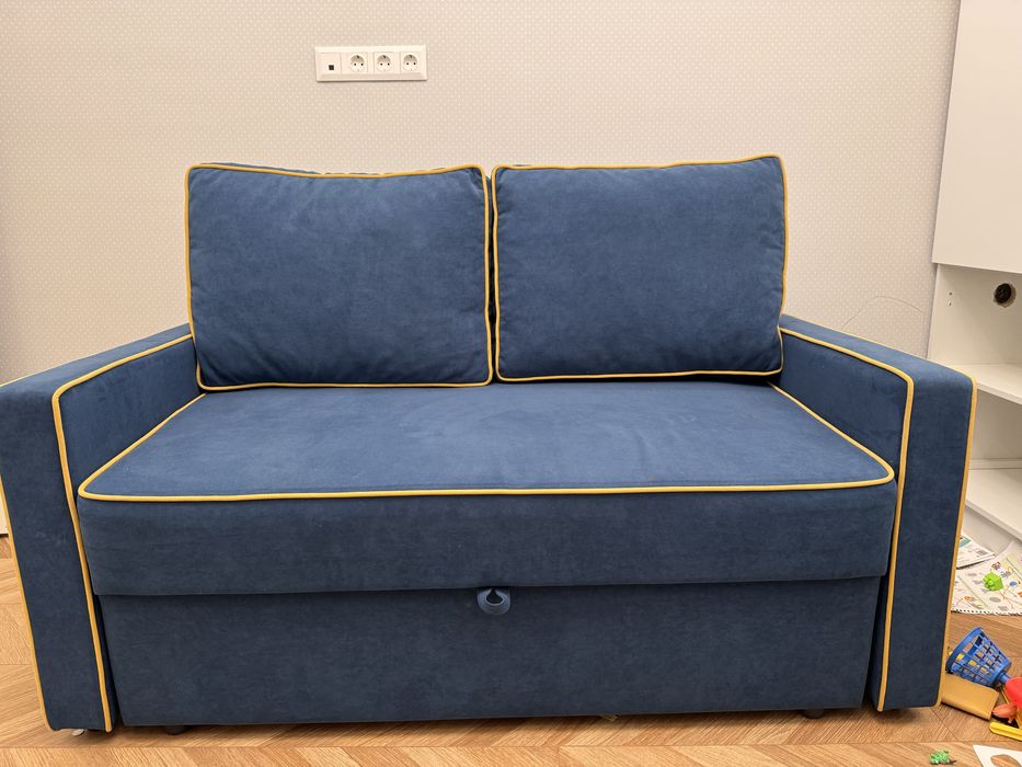 Диван б/у в хорошем состоянии