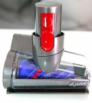Продавам Dyson v15s, за сухо и мокро почистване-пълен комплект