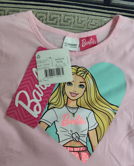 Новое платье до 5-6 лет