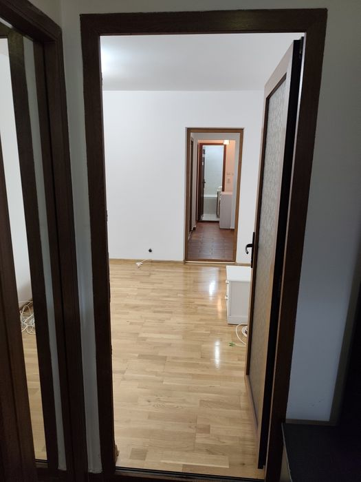 Apartement 4 camere in spatele spitalului din Bârlad, et 1