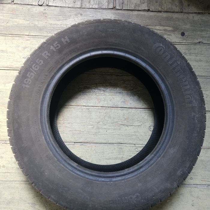 Продавам 1бр. гума  Continental - ContiEcoContact 5  195/65/15.