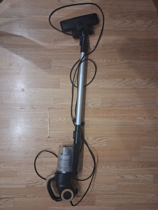 DEXP MS-1000H (вертикальный пылесос 2-в-1 1000вт 190вт мощность вс)