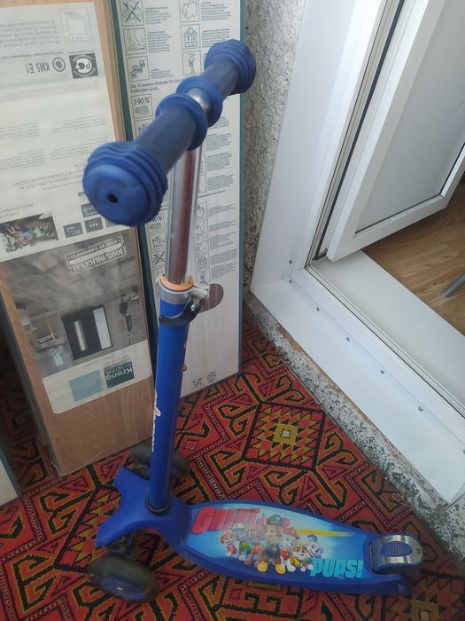 Самокат детский.