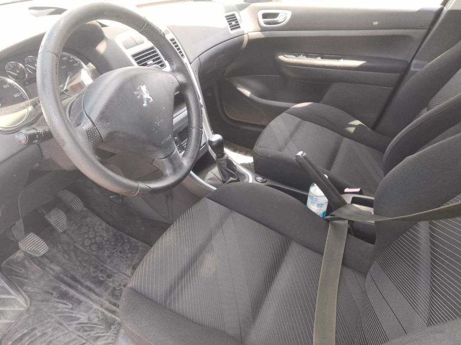 Пежо 307 Комби 2.0 16v 140 к.с
