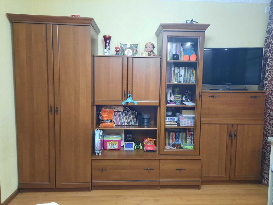 Стенка мебельная